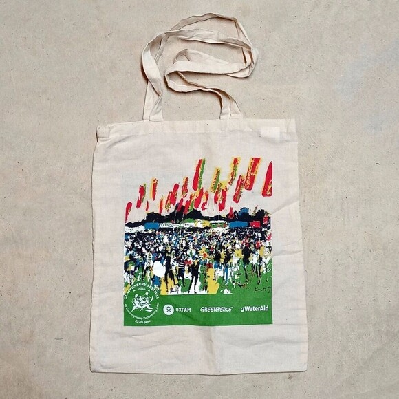 Glastonbury Festival 2016 Commemorative Souvenir 14.5" x 17" Fabric Tote Bag - Picture 3 of 7